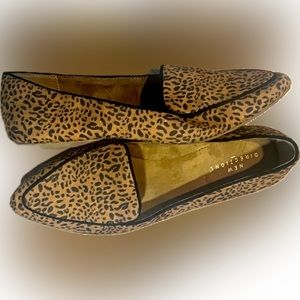 💖5/$25 New Directions Ramelle cheetah print loafers flats size 8.5